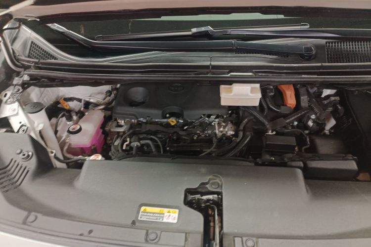 丰田 埃尔法 2024款 双擎 2.5L 臻享版机舱底盘24