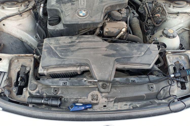 宝马3系 2013款 320Li 时尚型局部细节24