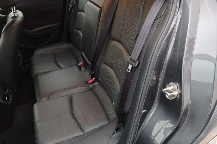 马自达3 昂克赛拉 2017款 三厢 2.0L 自动旗舰型 国V中控内饰7004