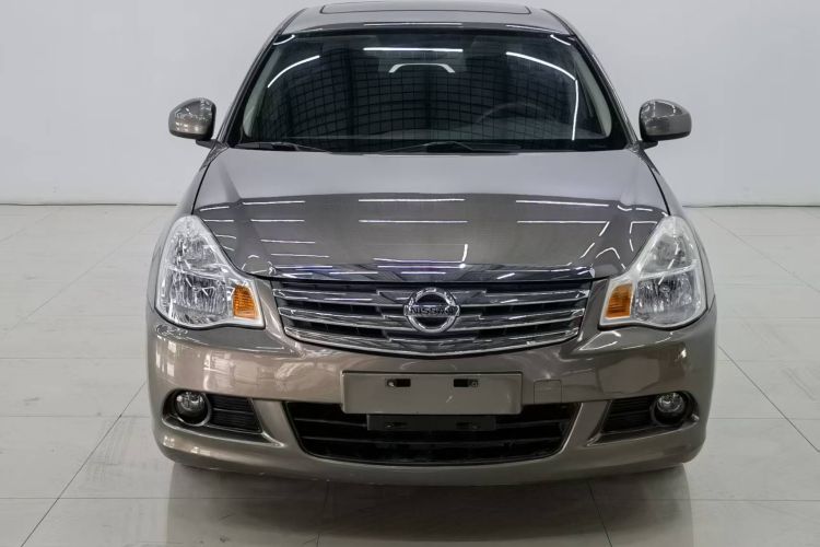 日产 轩逸 2016款 经典 1.6XE 手动领先版车身外观2