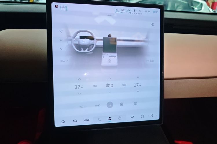 蔚来ET5 2022款 75kWh中控内饰16