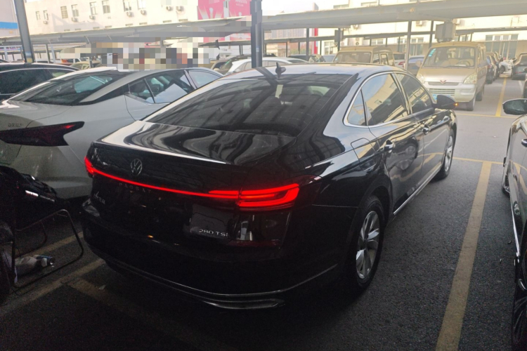 大众 帕萨特 2022款 280TSI 商务版车身外观7