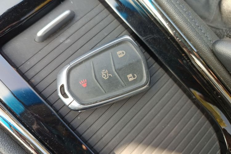 凯迪拉克ATS-L 2017款 28T 技术型中控内饰11