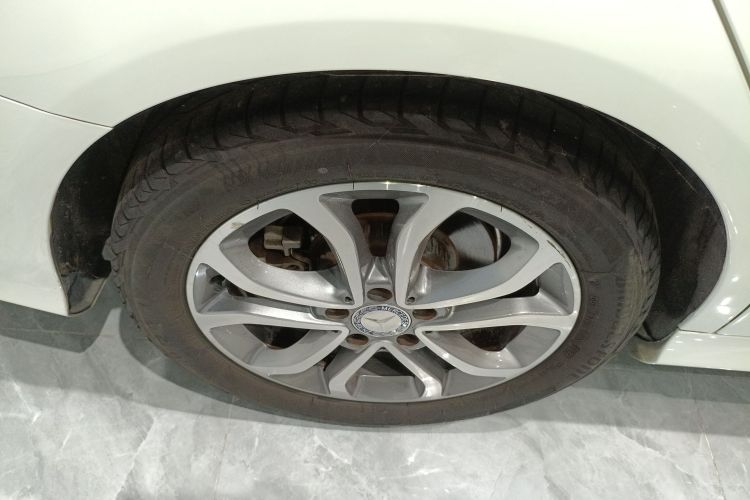 奔驰C级 2015款 C 200 L 运动型车身外观6008