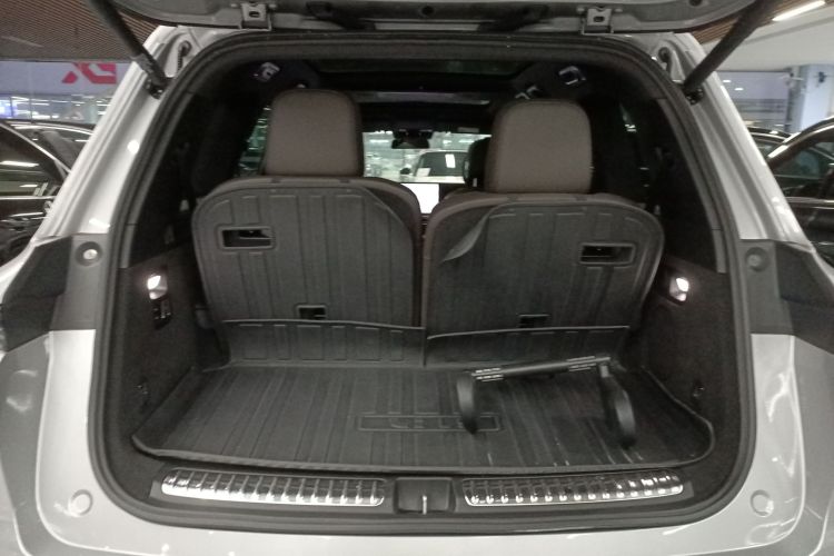 理想汽车 理想L9 2022款 Max机舱底盘23