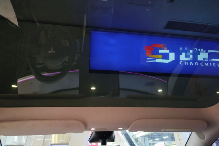 特斯拉 Model Y 2023款 长续航全轮驱动版局部细节22