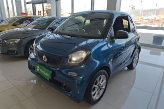 smart fortwo 2015款 1.0L 52千瓦硬顶灵动版
