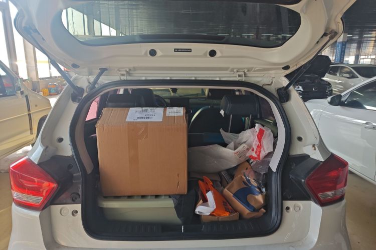 北汽新能源EC3 2019款 灵动版机舱底盘23