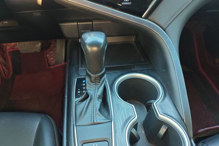 丰田 凯美瑞 2023款 2.0GVP 领先版局部细节18