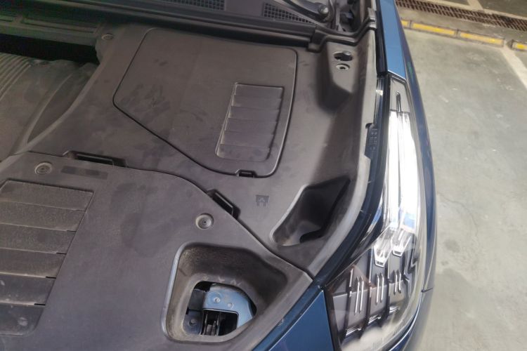 领克01 2017款 2.0T 两驱耀Pro版局部细节9004