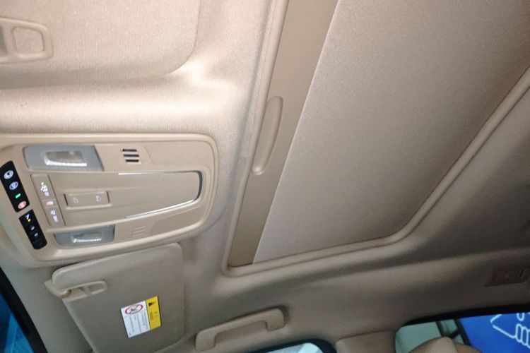 别克GL8 2017款 ES 28T 尊享型 国V中控内饰22