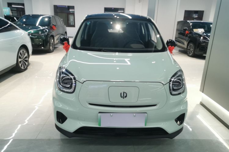 零跑汽车 零跑T03 2024款 403舒享版车身外观2