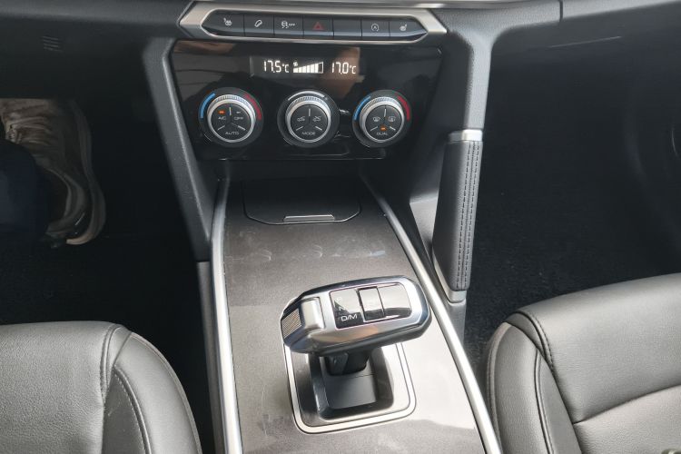 哈弗H6 2019款 运动版 1.5T 自动两驱精英型 国VI中控内饰18