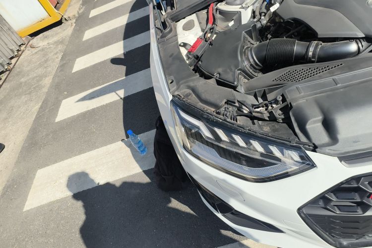 奥迪S4 2022款 S4 3.0TFSI车身外观8