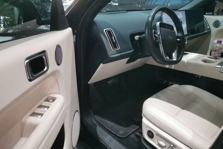 理想汽车 理想L6 2024款 Pro中控内饰20