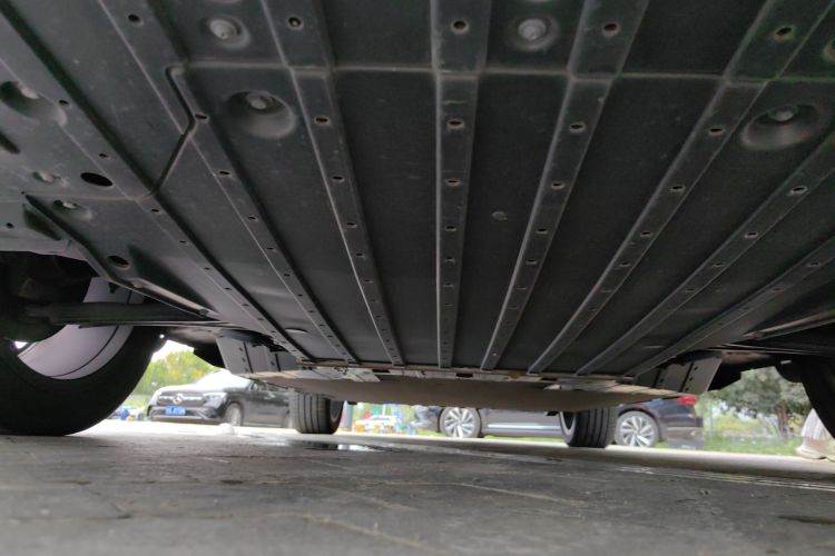 小鹏G3 2021款 G3i 520G+局部细节9008