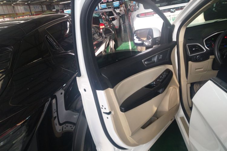 福特 锐界 2016款 EcoBoost 245 两驱精锐型 5座中控内饰7007