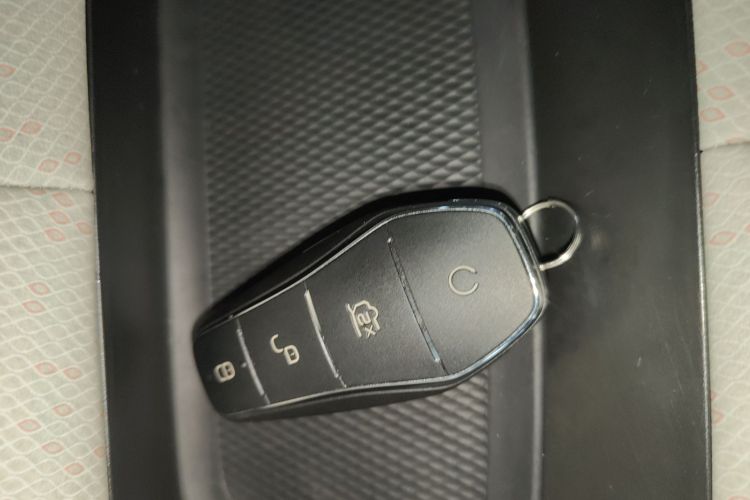 比亚迪 海豚 2021款 405km 时尚版中控内饰7001