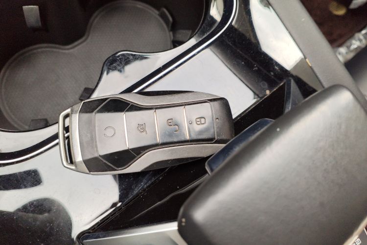 比亚迪 宋Pro 2019款 1.5T 自动豪华型中控内饰11