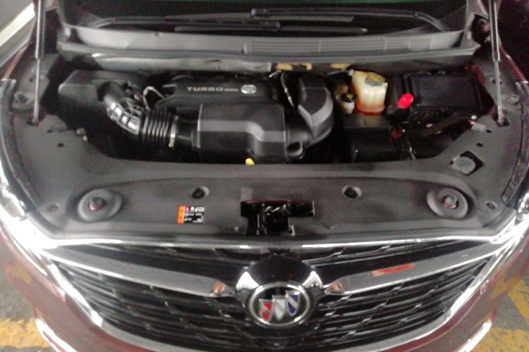 别克GL8 2022款 ES陆尊 653T 尊享型机舱底盘24