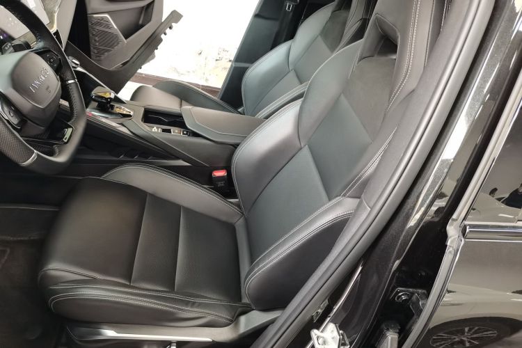 领克06 2020款 1.5T 劲Pro中控内饰19