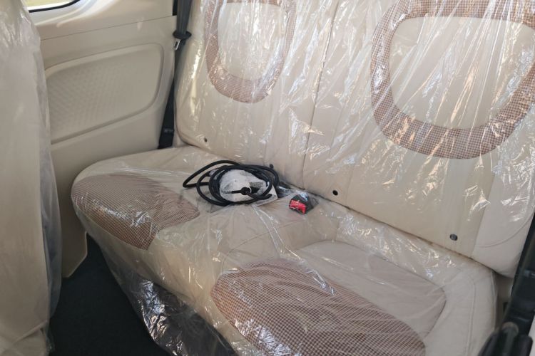 五菱汽车 宏光MINIEV 2024款 第三代 215km 青春版中控内饰21