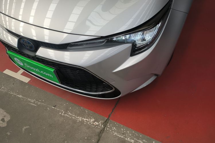 丰田 雷凌 2021款 双擎 1.8H E-CVT豪华版局部细节36