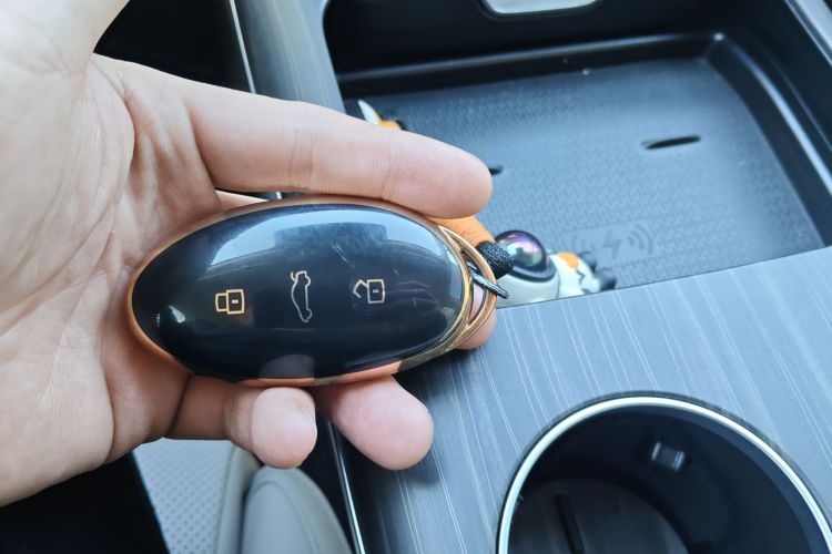 飞凡汽车 飞凡F7 2023款 进阶Pro版中控内饰11