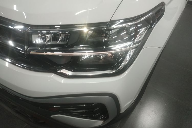 大众 途岳 2023款 300TSI 两驱新月版局部细节36