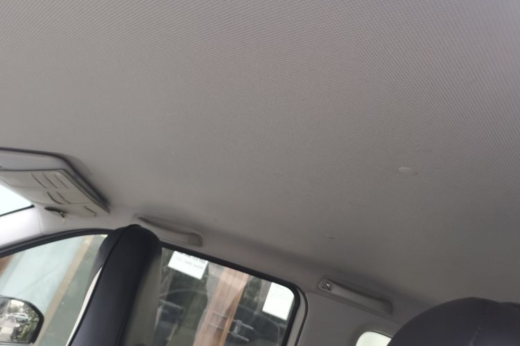 五菱汽车 宏光MINIEV 2022款 马卡龙臻享款 磷酸铁锂中控内饰22