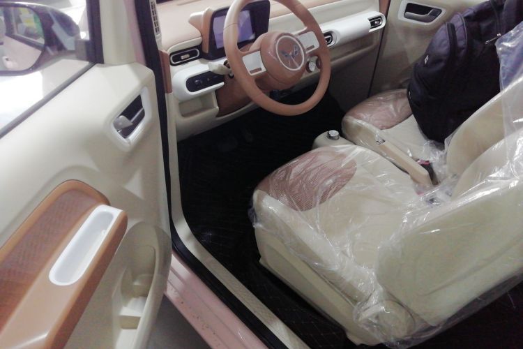 五菱汽车 宏光MINIEV 2024款 第三代 215km 青春版中控内饰20