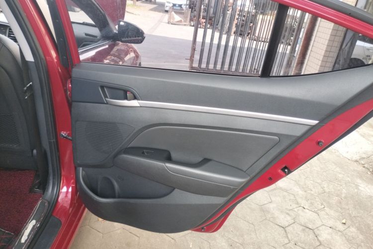 现代 领动 2019款 1.5L CVT智炫·精英型中控内饰7006