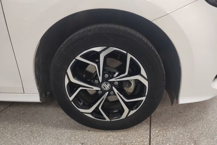 名爵 MG5 2022款 180DVVT CVT青春豪华版车身外观6008