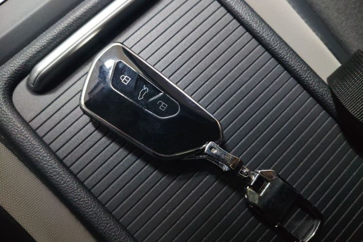 大众 高尔夫 2023款 改款 280TSI DSG Pro中控内饰11