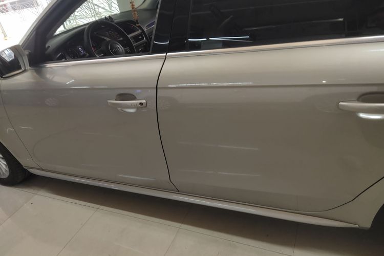 奥迪A4L 2015款 35 TFSI 自动舒适型车身外观6003