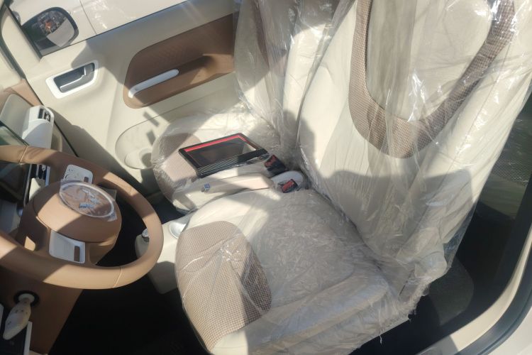 五菱汽车 宏光MINIEV 2024款 第三代 215km 青春版中控内饰19