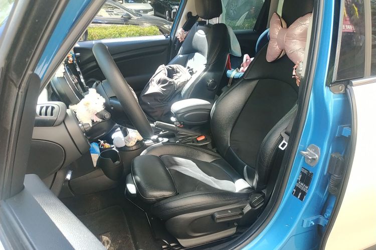 MINI 2016款 1.5T COOPER 五门版局部细节19