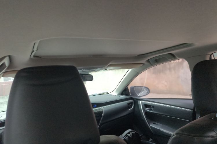 丰田 卡罗拉 2014款 1.6L CVT GL-i真皮版中控内饰22