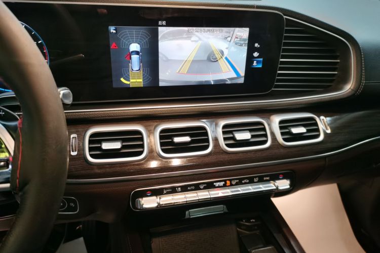 奔驰GLE 2021款 GLE 350 4MATIC 时尚型中控内饰16
