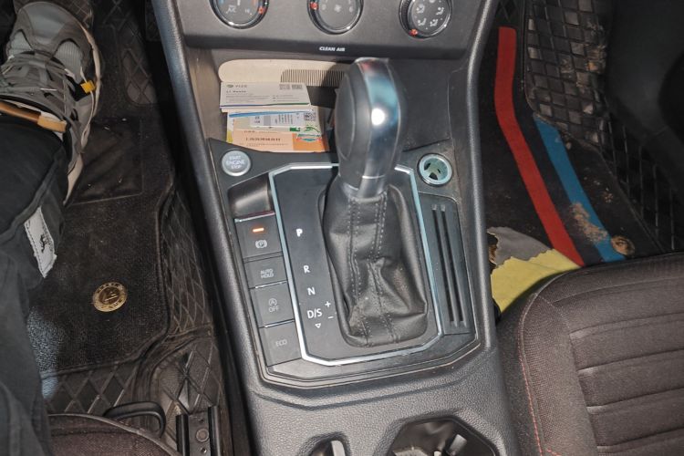 大众 朗逸 2024款 300TSI DSG星空满逸版中控内饰18