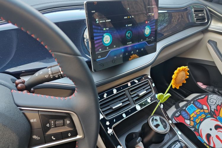 比亚迪 秦PLUS 2021款 DM-i 120KM 尊贵型中控内饰16