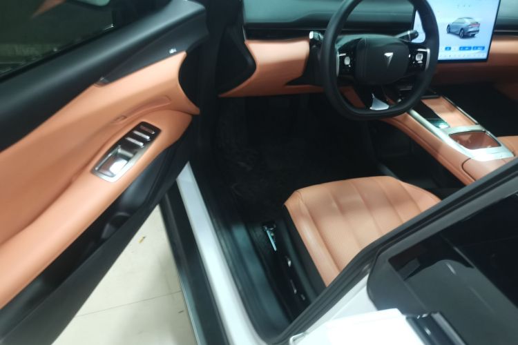 深蓝汽车 深蓝L07 2025款 230Max  深蓝智驾AD PRO增程版中控内饰7003