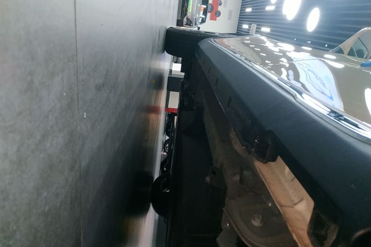 哪吒汽车 哪吒AYA 2023款 401 Lite局部细节9002