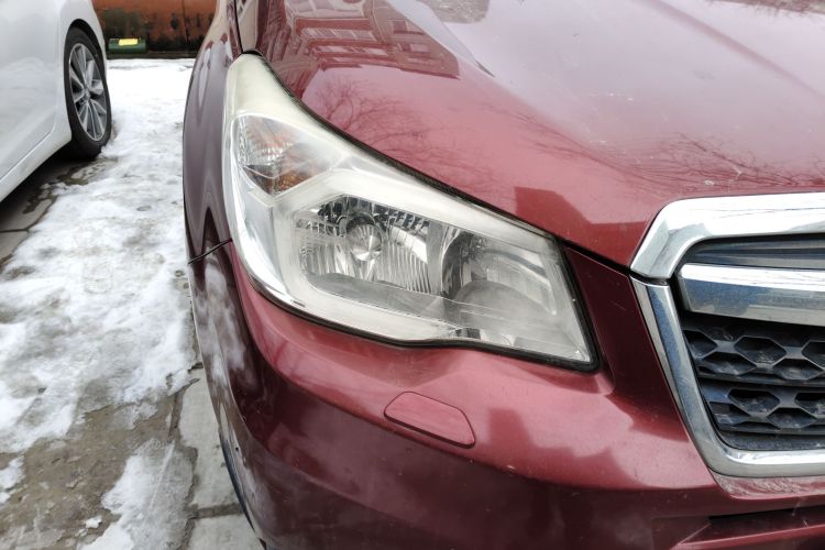 斯巴鲁 森林人 2013款 2.5i 自动豪华版车身外观6006