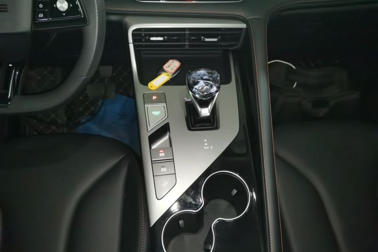 荣威RX5 2023款 1.5T 舒享版中控内饰18