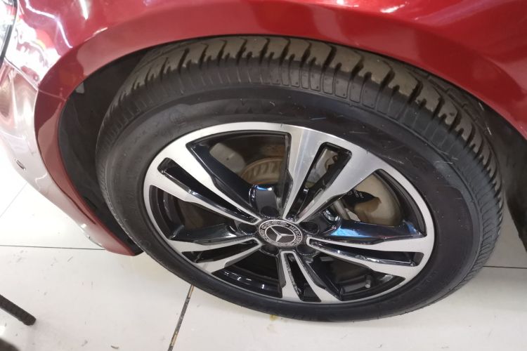 奔驰C级 2018款 C 200 运动版车身外观6007