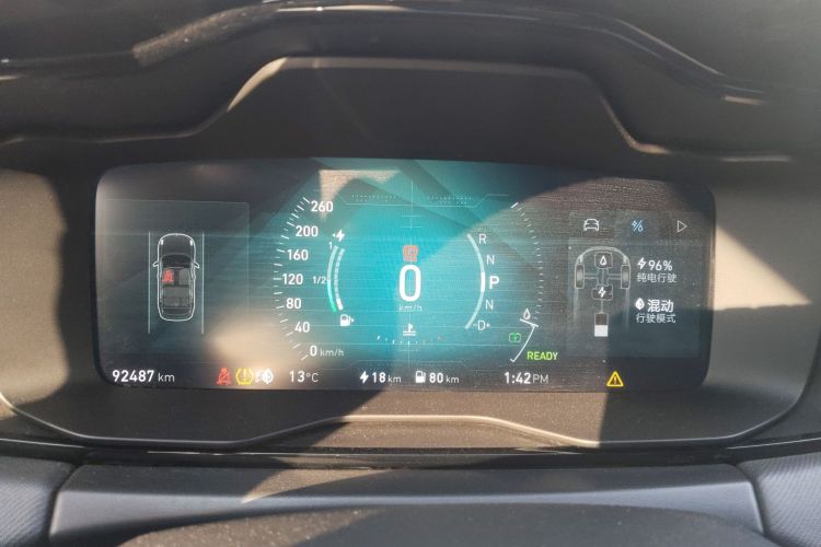 领克01 EM-P 2018款 1.5T PHEV 劲Pro 国V中控内饰14
