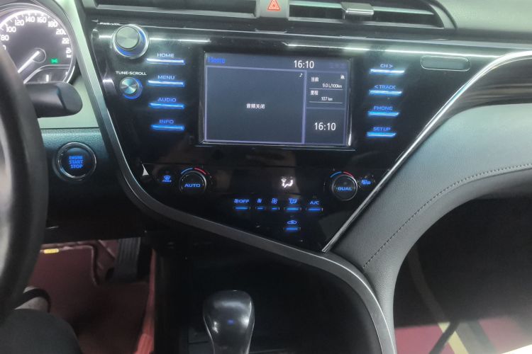 丰田 凯美瑞 2018款 2.0G 豪华版局部细节16