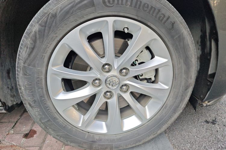 别克GL8 2018款 ES 28T 舒适型 国VI车身外观10