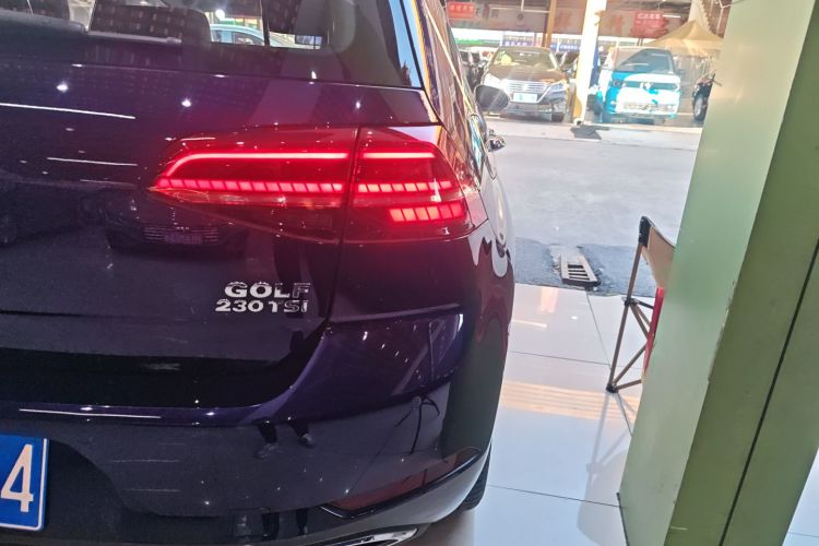 大众 高尔夫 2018款  230TSI 自动豪华型车身外观6006